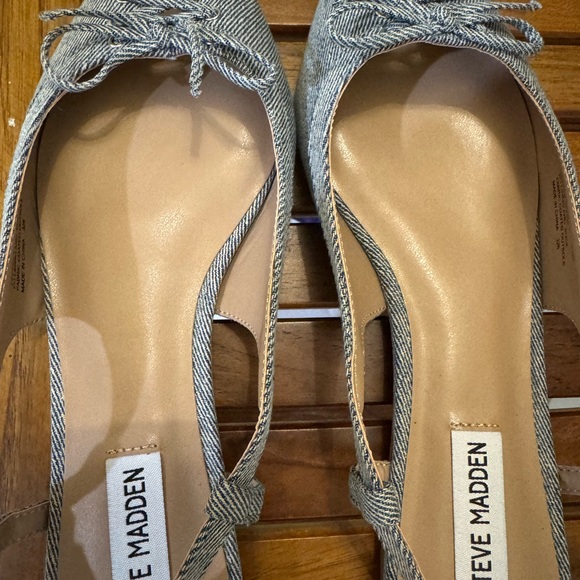 Steve Madden Women's Pinstripe Flats - Black and White - Picture 2 of 4